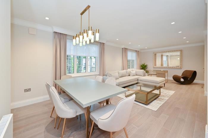 Ultra Luxury 3 Bed Mayfair Apartment Londra Exterior foto