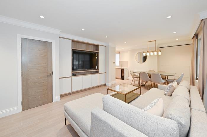 Ultra Luxury 3 Bed Mayfair Apartment Londra Exterior foto